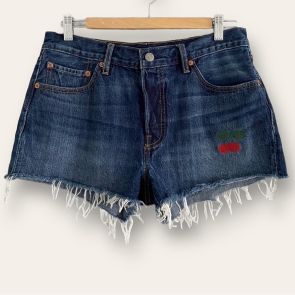 LEVI’S 501 Cutoff Jean Shorts - High Rise Button Fly Cherry - Picture 5 of 16